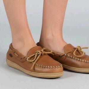 Minnetonka Women 7.5 Leather Moccasins Tan USA-Made Loafer Classic Grannycore